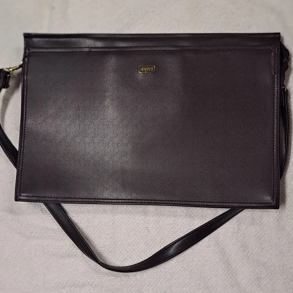 Monarh stylish durable
